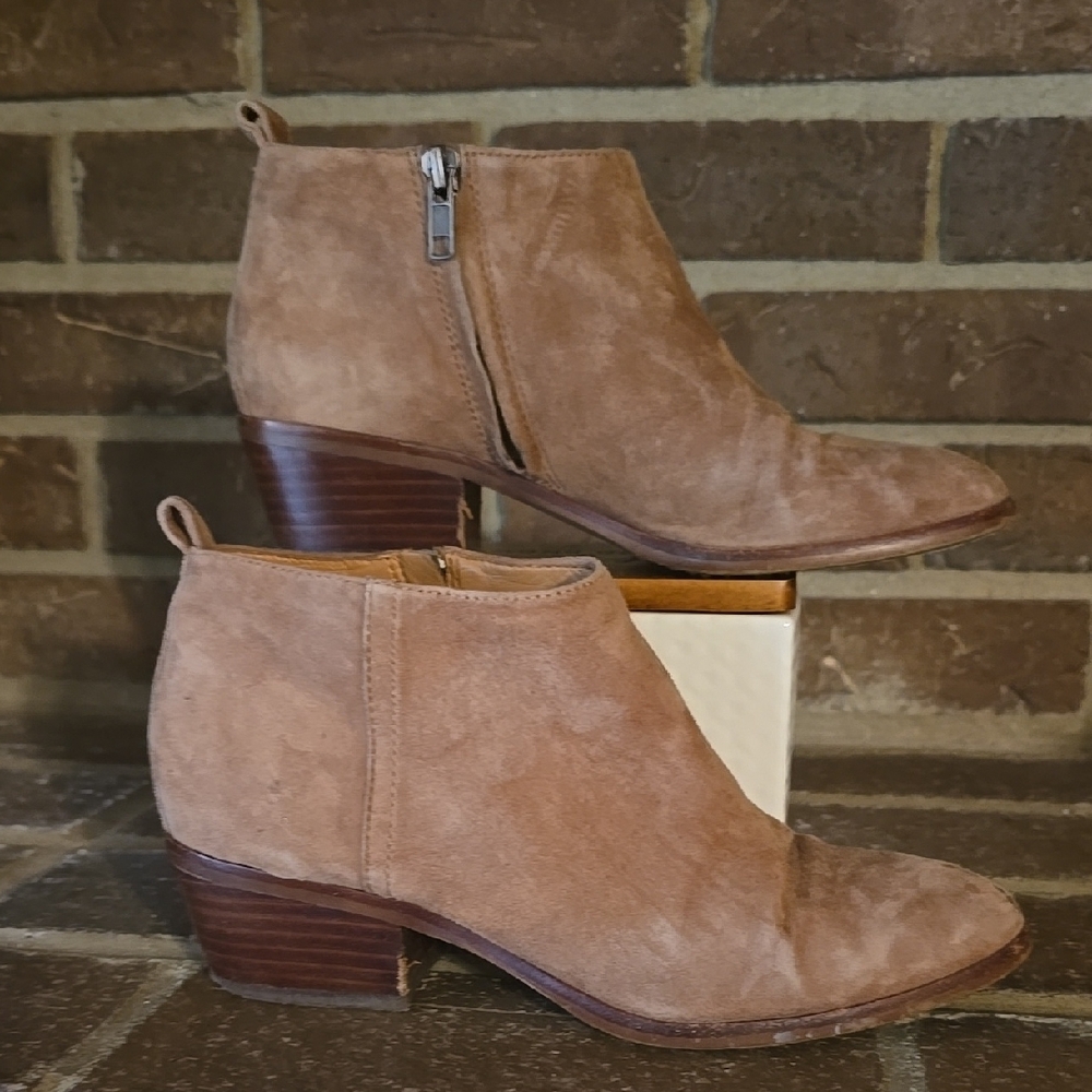 J CREW Sawyer Tan Suede Ankle Boots Size 7 Booties‎